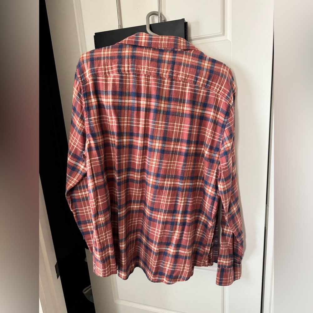 AE Flannel - Picture 4 of 4